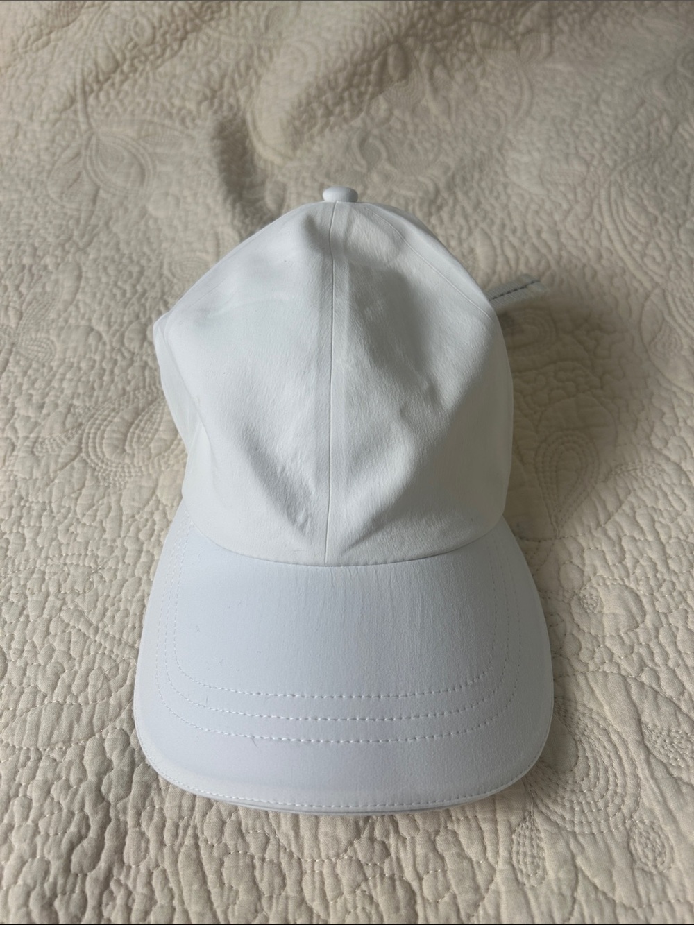 lululemon athletica White Lightweight Performance Cap